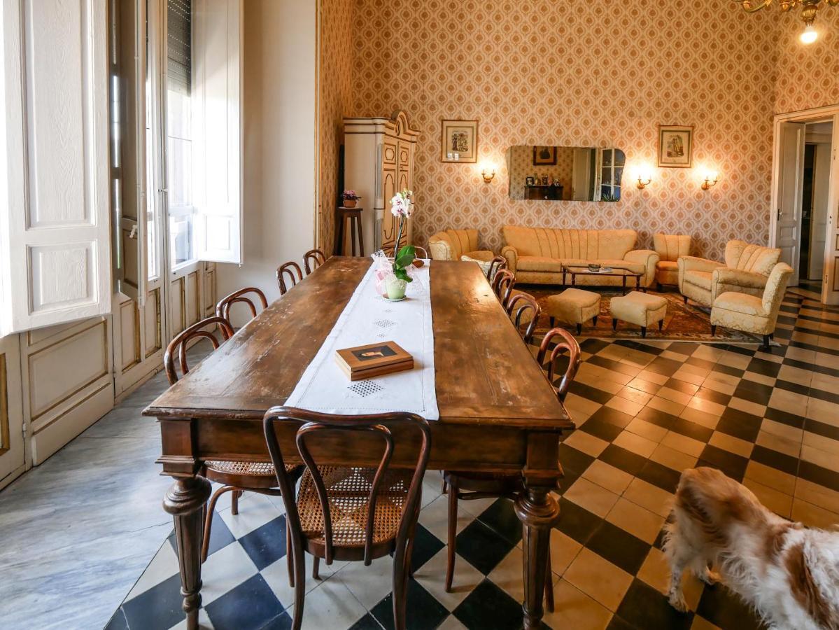 Bed & Breakfast Castello Vecchio รากูซา ภายนอก รูปภาพ